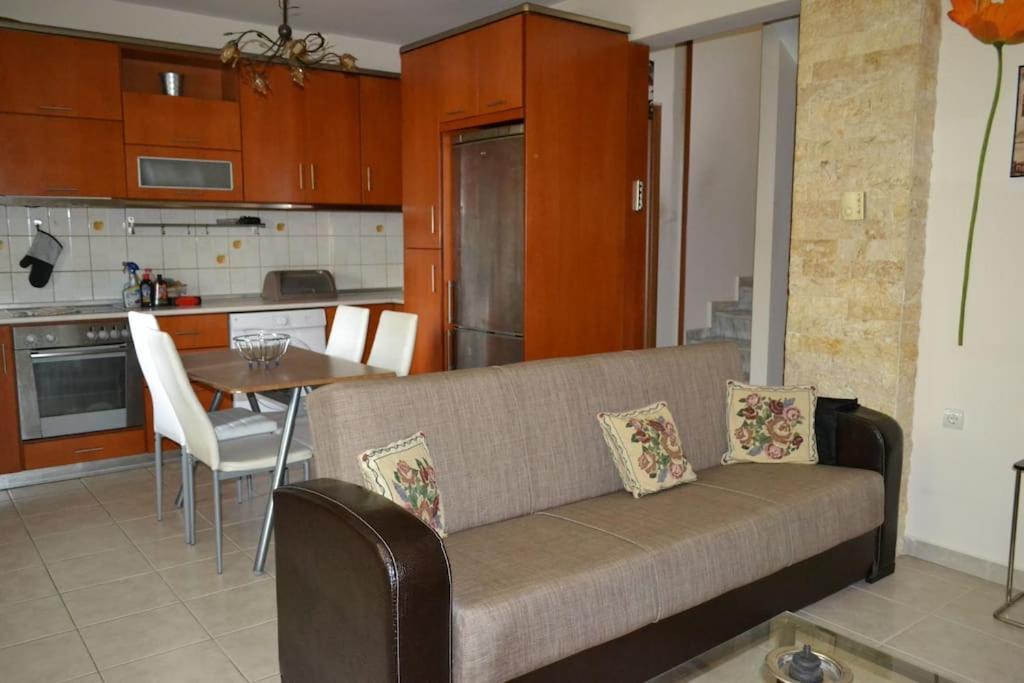 Appartamento Vasiliki'S Cosy House Nea Michaniona Esterno foto